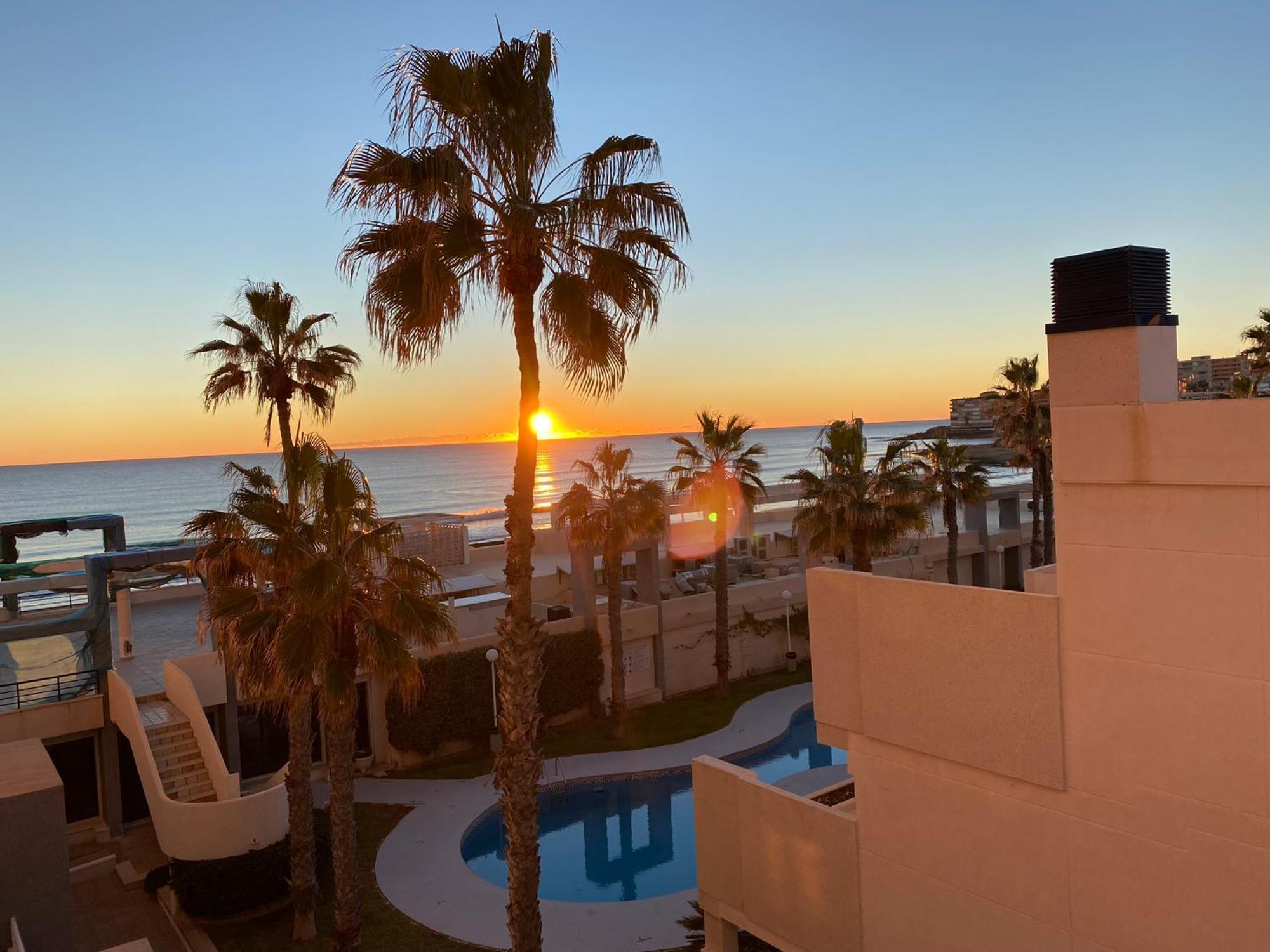 Torrevieja La Mata Primera Linea Playa Exterior foto