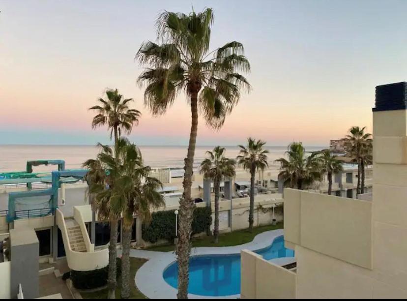 Torrevieja La Mata Primera Linea Playa Exterior foto